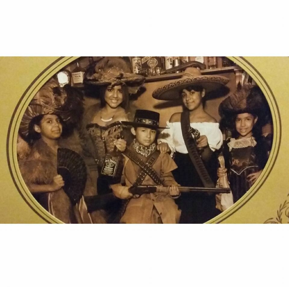 Meet your Posher, Pablo